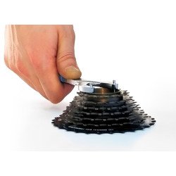 Llave Extractor Piñon Rosca Perno 2.3x2.8mm Unior 253/2dp-us