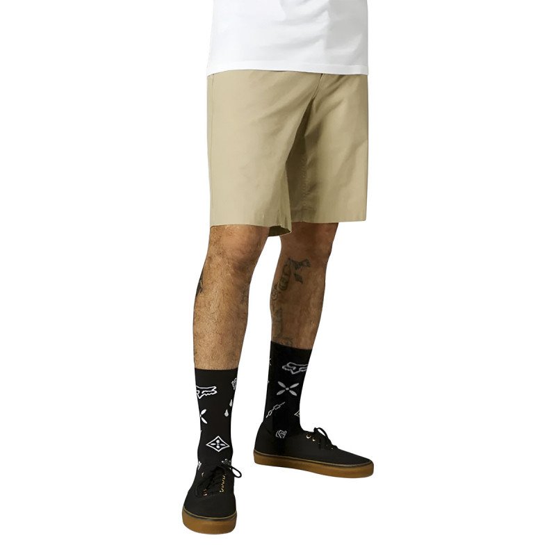Indumentaria Bermudas Casual Fox Essex 2.0 Short Original