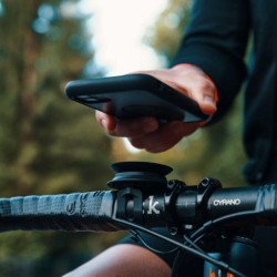 Funda Magnetica Portacelular Bicicleta Fidlock Samsung S20